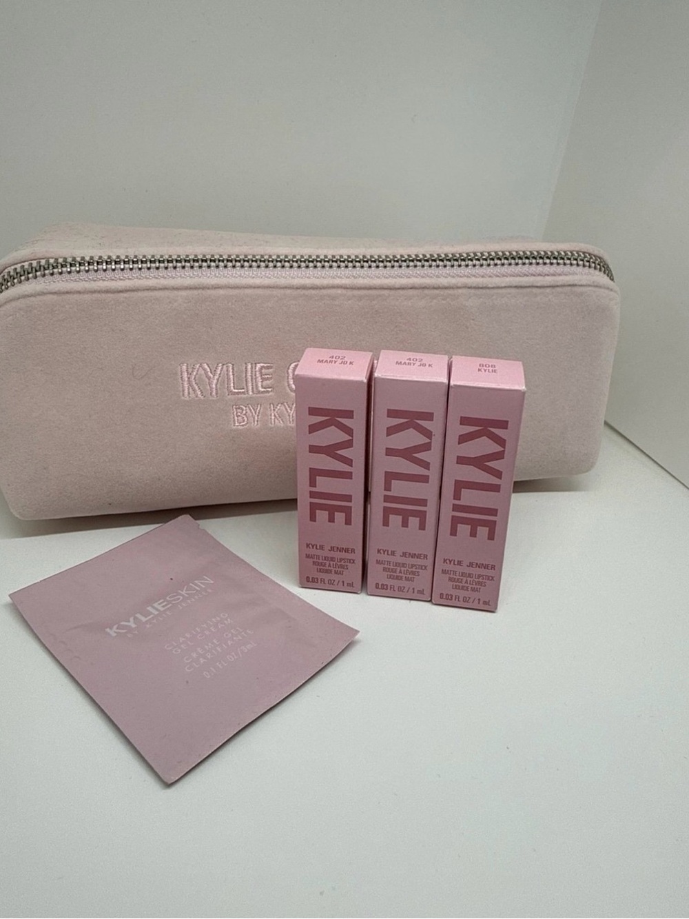 NEW Kylie Cosmetics Makeup Bag Mini Lipstick Bundle GWP